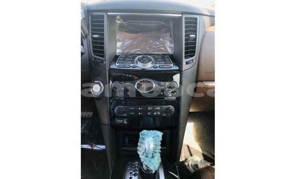 Acheter Import Voiture Infiniti Q Noir à Import - Dubai, A'ana Acheter Import Voiture Infiniti Q Noir à Import - Dubai, A'ana