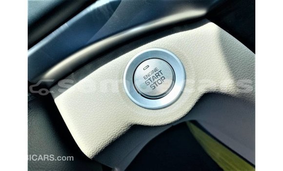 Acheter Import Voiture Hyundai Elantra Blanc à Import - Dubai, A'ana Acheter Import Voiture Hyundai Elantra Blanc à Import - Dubai, A'ana