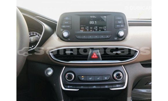 Buy Import Hyundai Santa Fe White Car in Import - Dubai in A'ana Buy Import Hyundai Santa Fe White Car in Import - Dubai in A'ana