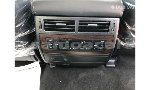 Acheter Import Voiture Toyota Land Cruiser Noir à Import - Dubai, A'ana Acheter Import Voiture Toyota Land Cruiser Noir à Import - Dubai, A'ana