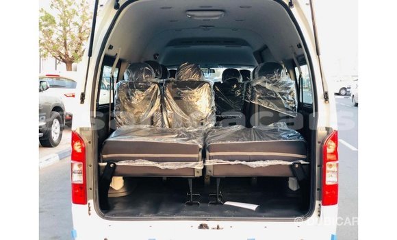 Acheter Import Utilitaire Foton Forland Blanc à Import - Dubai, A'ana Acheter Import Utilitaire Foton Forland Blanc à Import - Dubai, A'ana