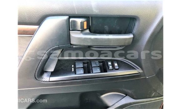 Acheter Import Voiture Toyota Land Cruiser Autre à Import - Dubai, A'ana Acheter Import Voiture Toyota Land Cruiser Autre à Import - Dubai, A'ana