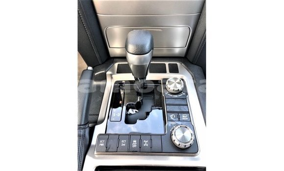 Acheter Import Voiture Toyota Land Cruiser Autre à Import - Dubai, A'ana Acheter Import Voiture Toyota Land Cruiser Autre à Import - Dubai, A'ana