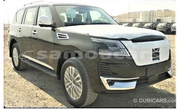 Acheter Import Voiture Nissan Patrol Noir à Import - Dubai, A'ana Acheter Import Voiture Nissan Patrol Noir à Import - Dubai, A'ana