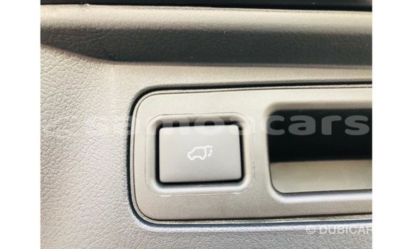 Acheter Import Voiture Toyota Fortuner Noir à Import - Dubai, A'ana Acheter Import Voiture Toyota Fortuner Noir à Import - Dubai, A'ana