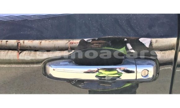 Acheter Import Voiture Toyota Land Cruiser Noir à Import - Dubai, A'ana Acheter Import Voiture Toyota Land Cruiser Noir à Import - Dubai, A'ana