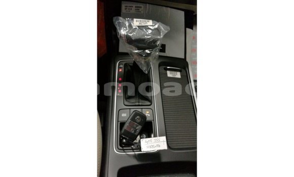 Acheter Import Voiture Kia Sorento Blanc à Import - Dubai, A'ana Acheter Import Voiture Kia Sorento Blanc à Import - Dubai, A'ana