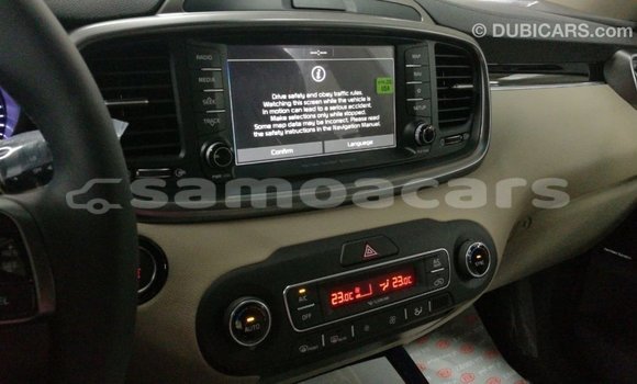 Acheter Import Voiture Kia Sorento Blanc à Import - Dubai, A'ana Acheter Import Voiture Kia Sorento Blanc à Import - Dubai, A'ana