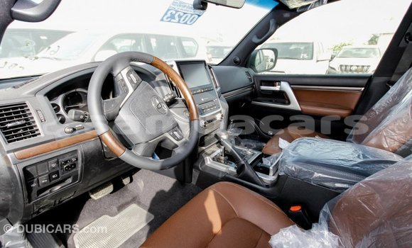 Buy Import Toyota Land Cruiser Black Car in Import - Dubai in A'ana Buy Import Toyota Land Cruiser Black Car in Import - Dubai in A'ana