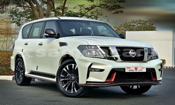Acheter Import Voiture Nissan Patrol Blanc à Import - Dubai, A'ana Acheter Import Voiture Nissan Patrol Blanc à Import - Dubai, A'ana
