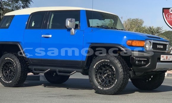 Buy Import Toyota FJ Cruiser Blue Car in Import - Dubai in A'ana