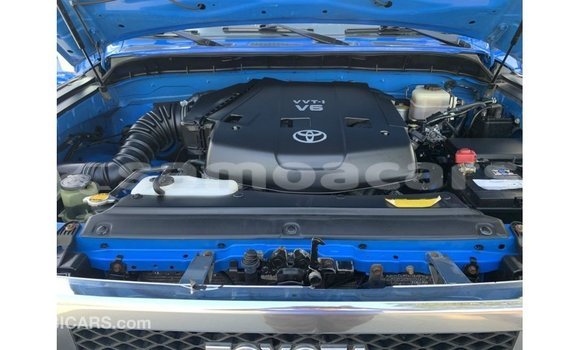 Acheter Import Voiture Toyota FJ Cruiser Bleu à Import - Dubai, A'ana Acheter Import Voiture Toyota FJ Cruiser Bleu à Import - Dubai, A'ana
