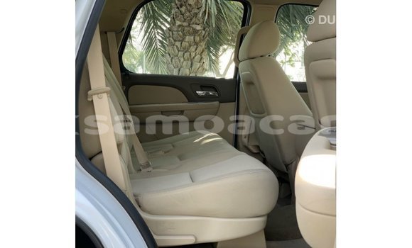 Acheter Import Voiture Chevrolet Tahoe Blanc à Import - Dubai, A'ana Acheter Import Voiture Chevrolet Tahoe Blanc à Import - Dubai, A'ana