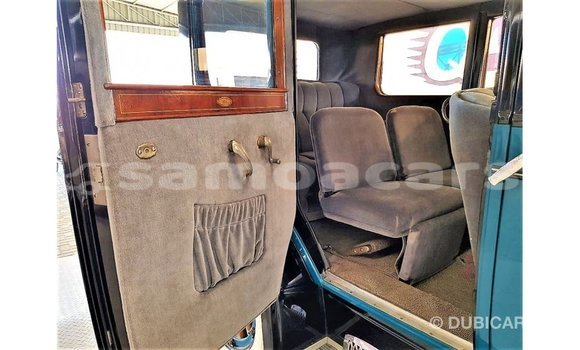 Buy Import Buick Electra Blue Car in Import - Dubai in A'ana Buy Import Buick Electra Blue Car in Import - Dubai in A'ana