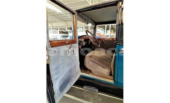 Buy Import Buick Electra Blue Car in Import - Dubai in A'ana Buy Import Buick Electra Blue Car in Import - Dubai in A'ana