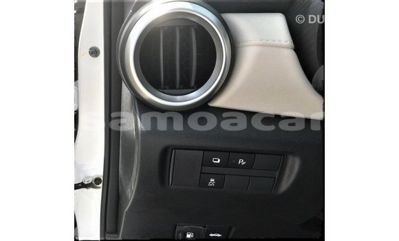 Acheter Import Voiture Nissan Sunny Blanc à Import - Dubai, A'ana Acheter Import Voiture Nissan Sunny Blanc à Import - Dubai, A'ana