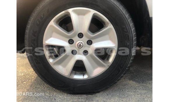 Acheter Import Voiture Renault Duster Autre à Import - Dubai, A'ana Acheter Import Voiture Renault Duster Autre à Import - Dubai, A'ana