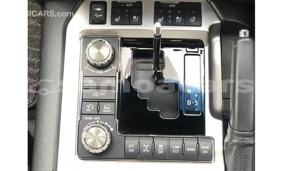 Buy Import Toyota Land Cruiser Black Car in Import - Dubai in A'ana Buy Import Toyota Land Cruiser Black Car in Import - Dubai in A'ana