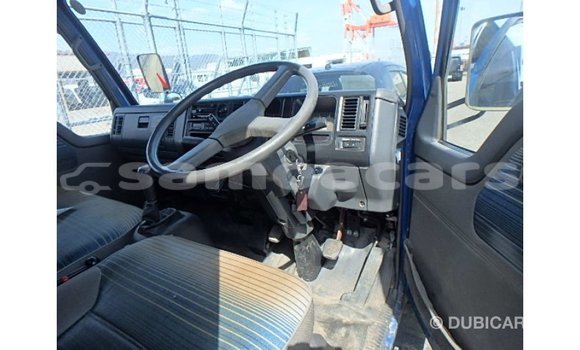 Acheter Import Voiture Mazda 2 Bleu à Import - Dubai, A'ana Acheter Import Voiture Mazda 2 Bleu à Import - Dubai, A'ana