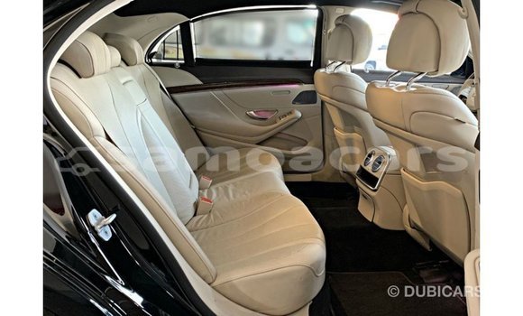 Buy Import Mercedes-Benz 190 Black Car in Import - Dubai in A'ana Buy Import Mercedes-Benz 190 Black Car in Import - Dubai in A'ana