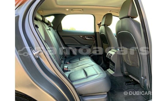 Acheter Import Voiture Jaguar F-Pace Blanc à Import - Dubai, A'ana Acheter Import Voiture Jaguar F-Pace Blanc à Import - Dubai, A'ana