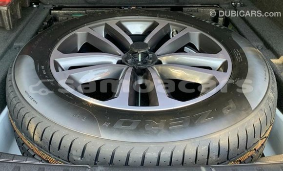 Acheter Import Voiture Jaguar F-Pace Blanc à Import - Dubai, A'ana Acheter Import Voiture Jaguar F-Pace Blanc à Import - Dubai, A'ana