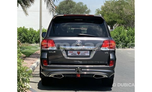 Acheter Import Voiture Toyota Land Cruiser Autre à Import - Dubai, A'ana Acheter Import Voiture Toyota Land Cruiser Autre à Import - Dubai, A'ana