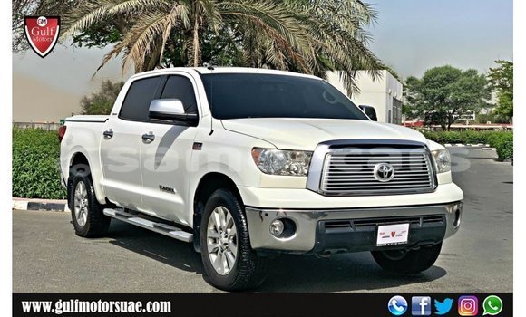 Buy Import Toyota Tundra White Car in Import - Dubai in A'ana