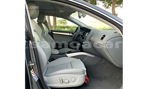 Acheter Import Voiture Audi 100 Autre à Import - Dubai, A'ana Acheter Import Voiture Audi 100 Autre à Import - Dubai, A'ana