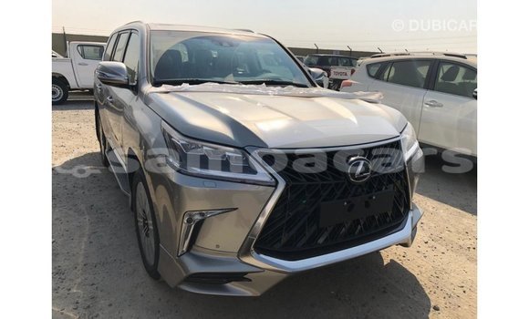 Acheter Import Voiture Lexus LX Autre à Import - Dubai, A'ana Acheter Import Voiture Lexus LX Autre à Import - Dubai, A'ana