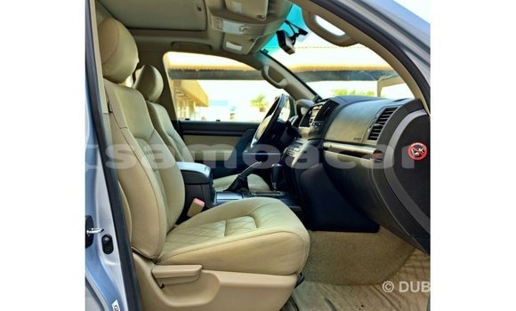 Buy Import Toyota Land Cruiser Blue Car in Import - Dubai in A'ana Buy Import Toyota Land Cruiser Blue Car in Import - Dubai in A'ana