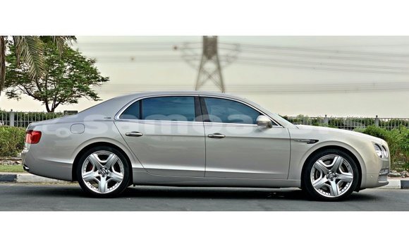Buy Import Bentley Flying Spur Other Car in Import - Dubai in A'ana Buy Import Bentley Flying Spur Other Car in Import - Dubai in A'ana