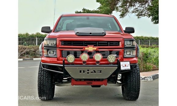 Acheter Import Voiture Chevrolet Silverado Rouge à Import - Dubai, A'ana Acheter Import Voiture Chevrolet Silverado Rouge à Import - Dubai, A'ana