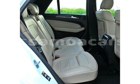 Buy Import Mercedes-Benz 190 White Car in Import - Dubai in A'ana Buy Import Mercedes-Benz 190 White Car in Import - Dubai in A'ana