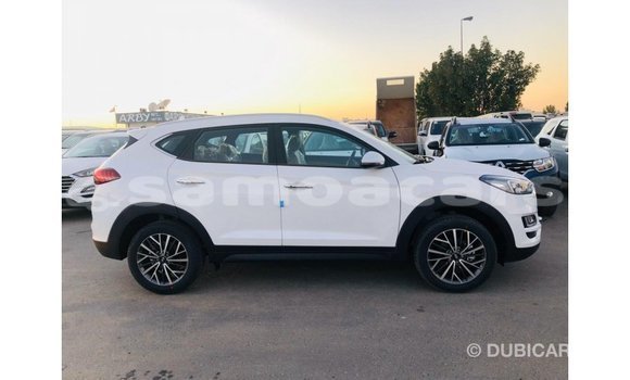 Buy Import Hyundai Tucson White Car in Import - Dubai in A'ana Buy Import Hyundai Tucson White Car in Import - Dubai in A'ana