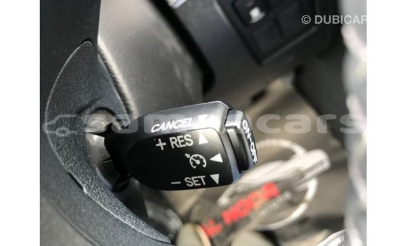 Buy Import Toyota Land Cruiser White Car in Import - Dubai in A'ana Buy Import Toyota Land Cruiser White Car in Import - Dubai in A'ana