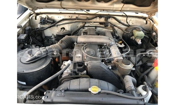 Buy Import Toyota Land Cruiser White Car in Import - Dubai in A'ana Buy Import Toyota Land Cruiser White Car in Import - Dubai in A'ana