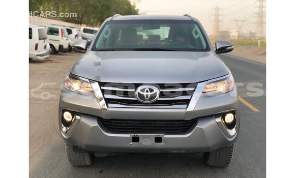 Buy Import Toyota Fortuner Other Car in Import - Dubai in A'ana Buy Import Toyota Fortuner Other Car in Import - Dubai in A'ana