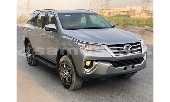 Buy Import Toyota Fortuner Other Car in Import - Dubai in A'ana Buy Import Toyota Fortuner Other Car in Import - Dubai in A'ana
