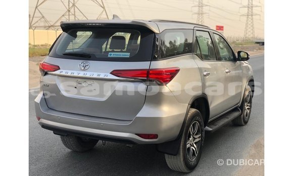 Buy Import Toyota Fortuner Other Car in Import - Dubai in A'ana Buy Import Toyota Fortuner Other Car in Import - Dubai in A'ana