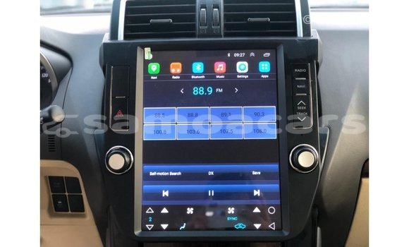 Acheter Import Voiture Toyota Prado Blanc à Import - Dubai, A'ana Acheter Import Voiture Toyota Prado Blanc à Import - Dubai, A'ana