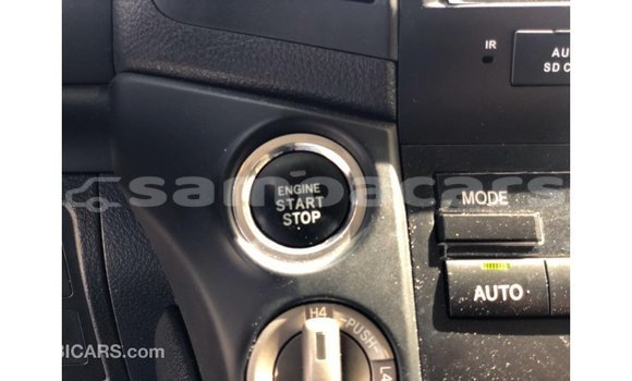 Buy Import Toyota Land Cruiser White Car in Import - Dubai in A'ana Buy Import Toyota Land Cruiser White Car in Import - Dubai in A'ana