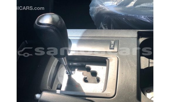 Buy Import Toyota Land Cruiser White Car in Import - Dubai in A'ana Buy Import Toyota Land Cruiser White Car in Import - Dubai in A'ana