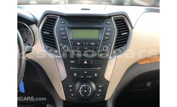Buy Import Hyundai Santa Fe Red Car in Import - Dubai in A'ana Buy Import Hyundai Santa Fe Red Car in Import - Dubai in A'ana
