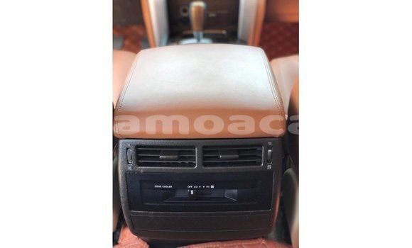 Buy Import Toyota Land Cruiser White Car in Import - Dubai in A'ana Buy Import Toyota Land Cruiser White Car in Import - Dubai in A'ana