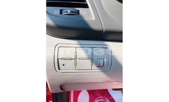 Acheter Import Voiture Hyundai Accent Rouge à Import - Dubai, A'ana Acheter Import Voiture Hyundai Accent Rouge à Import - Dubai, A'ana