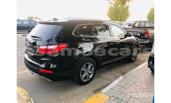 Acheter Import Voiture Hyundai Santa Fe Noir à Import - Dubai, A'ana Acheter Import Voiture Hyundai Santa Fe Noir à Import - Dubai, A'ana