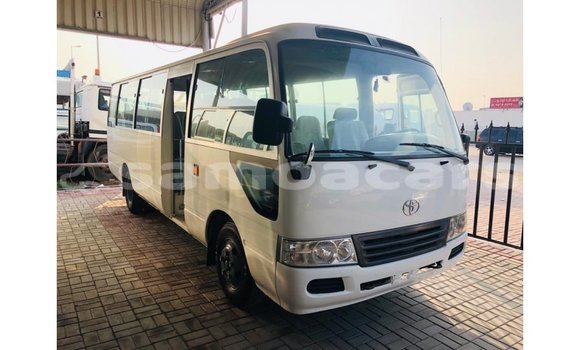 Buy Import Toyota Coaster White Car in Import - Dubai in A'ana