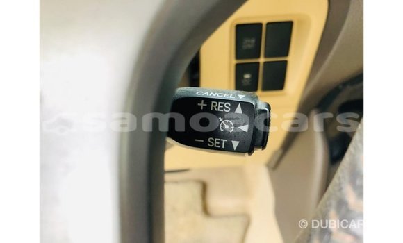 Buy Import Toyota Prado White Car in Import - Dubai in A'ana Buy Import Toyota Prado White Car in Import - Dubai in A'ana