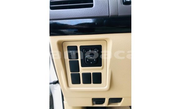 Buy Import Toyota Prado White Car in Import - Dubai in A'ana Buy Import Toyota Prado White Car in Import - Dubai in A'ana